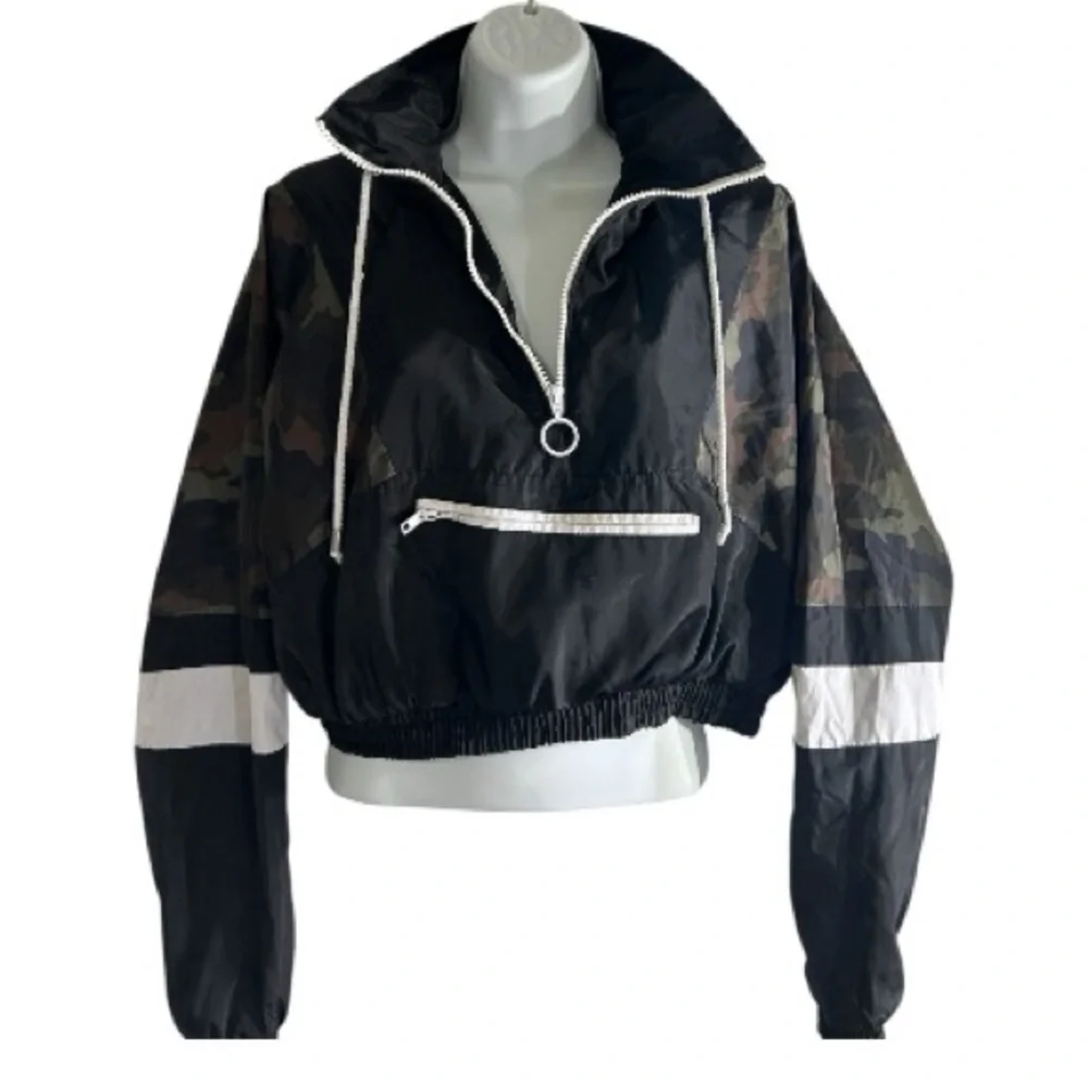 Rue21 Black and Camouflage Utility Jacket - Picture 4 of 5